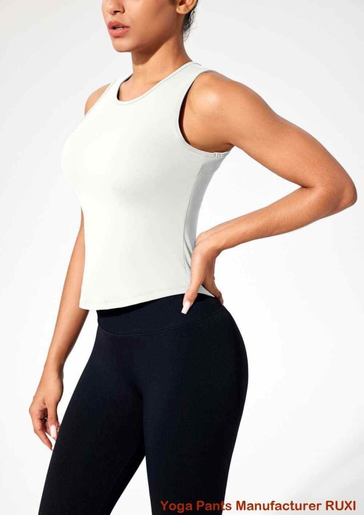 بنطلون رياضي خفيف الوزن للنساء